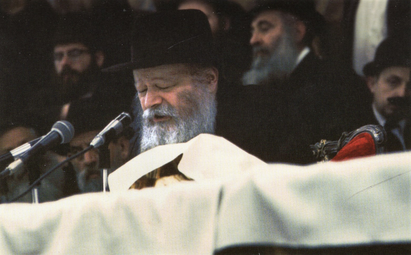 פרסום ראשון: הנחה באידיש משיחת ש"פ פינחס תשל"ד