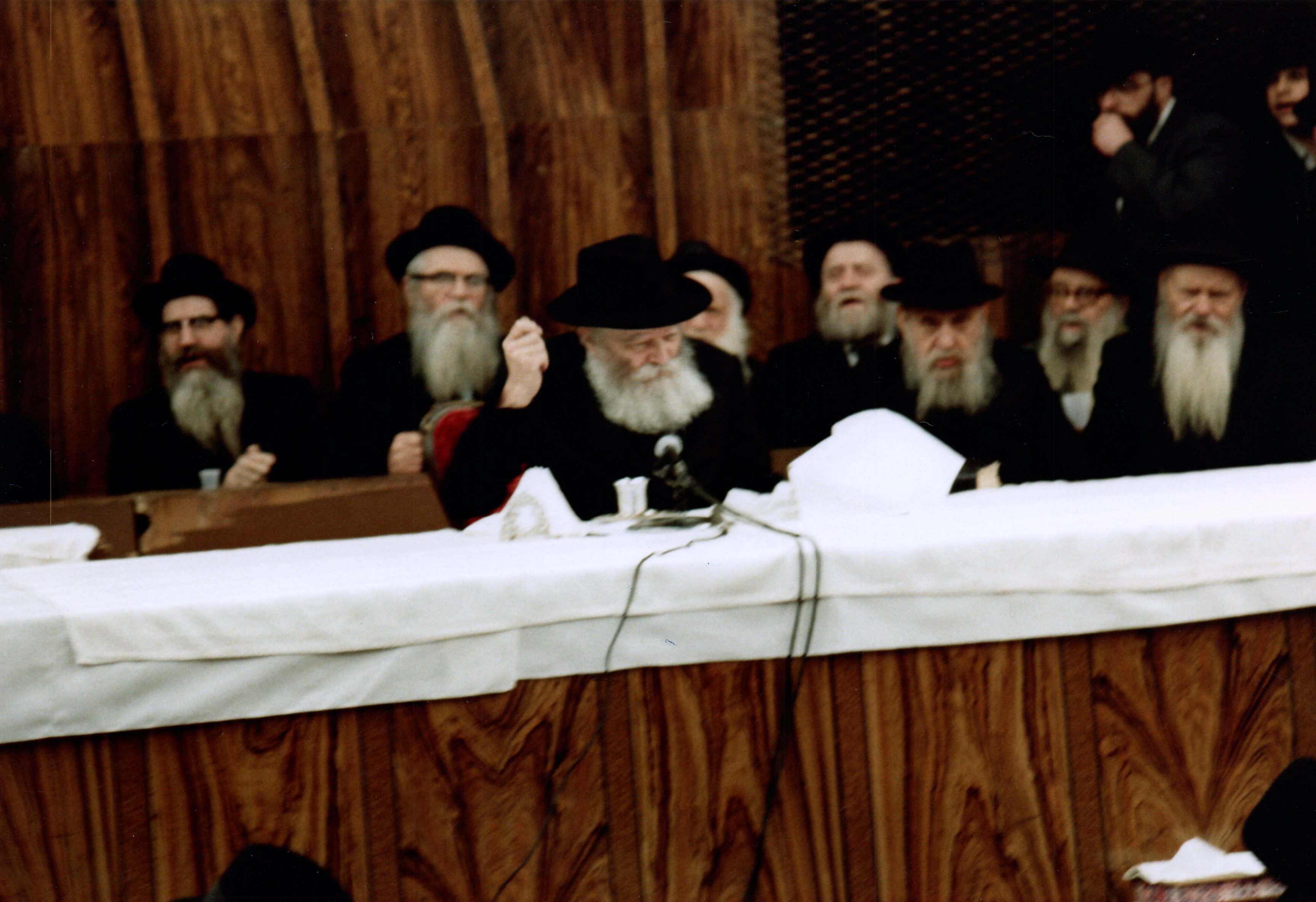 קובץ דברי משיח – ט"ו תמוז תשמ"ב
